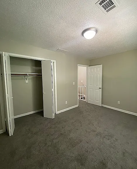 2644 Dorian Dr #D — Photo 11