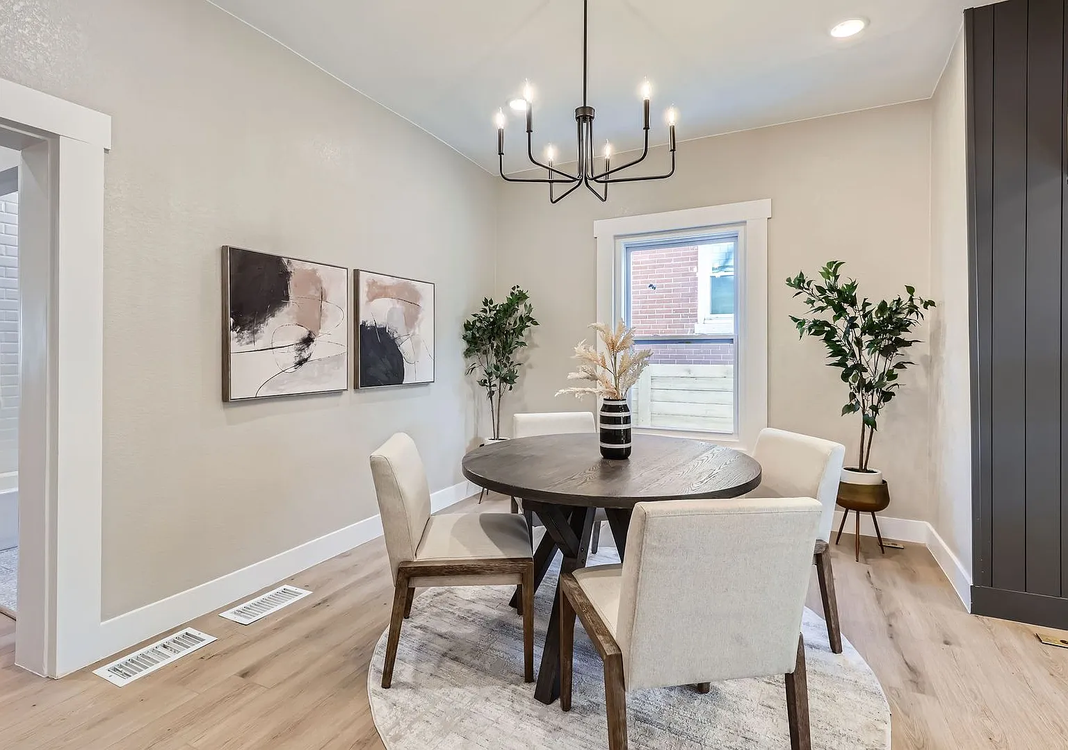 First 3 months discounted rent! — Photo 3