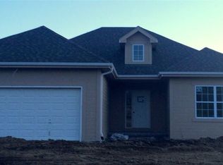 17575 Wirt St, Omaha, NE 68116