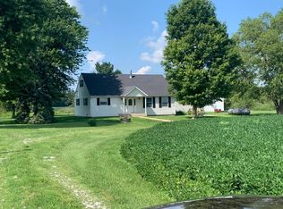 3503 Lee Rd, Trenton, IL 62293