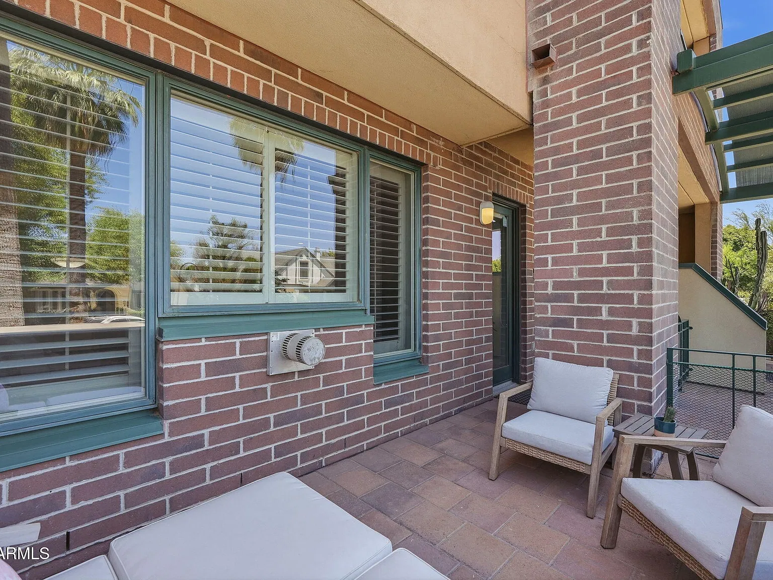 2 bed, 2.5 bath, $2,600 — Photo 4