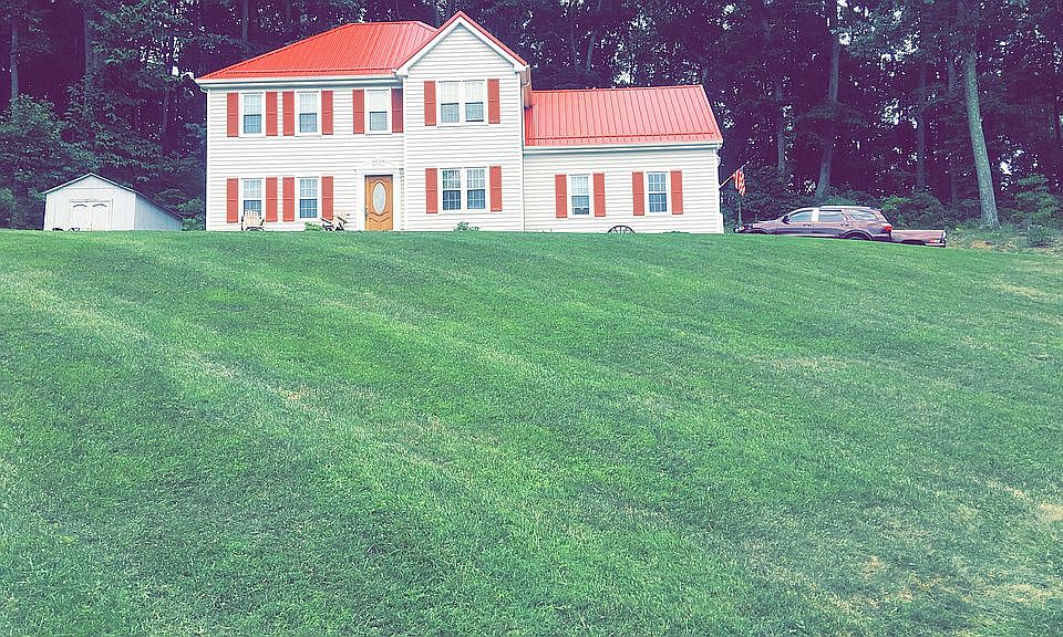 1st image of 766 Oakland Dr