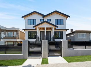 7361 Fraser St #1, Vancouver, BC V5X 3W1