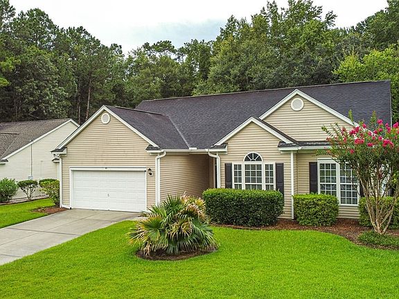2nd image of 45 Stratford Drive