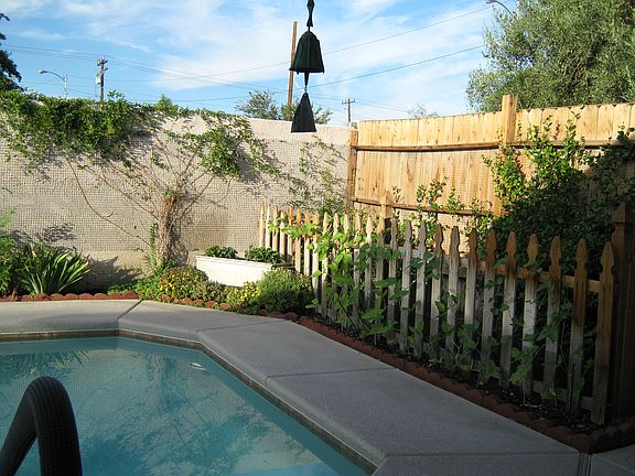 4th image of 761 Essex East Dr