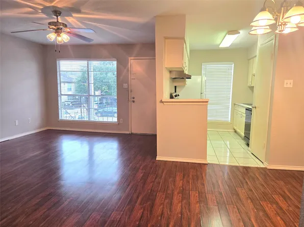 6200 Ranchester Dr APT 156, Houston, TX 77036