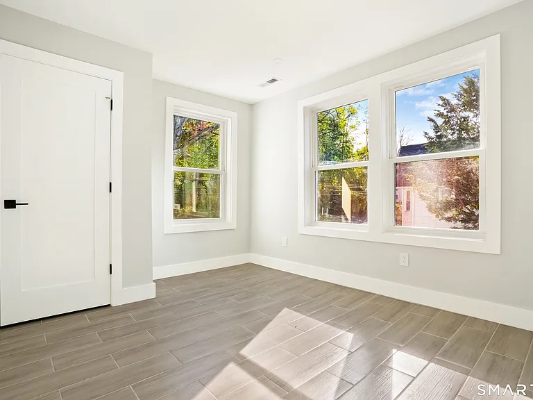 173 Wellsville Ave #B — Photo 10