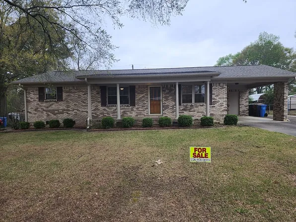 909 Cooper Ln SW, Hartselle, AL 35640