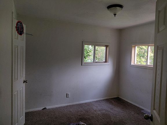 3rd image of 1400 W Catalpa Street