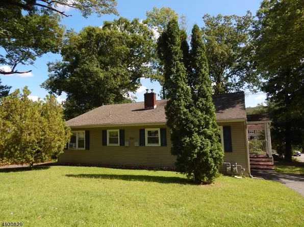 252 Franklin Rd #B, Denville, NJ 07834