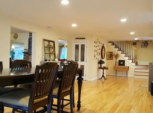 70 McIntire Rd, Fitchburg, MA 01420