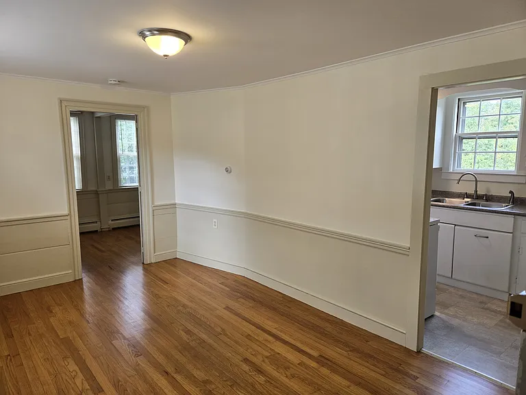 14 Cushman St #4 — Photo 4