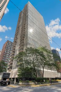 200 E Delaware Pl APT 13F, Chicago, IL, 60611