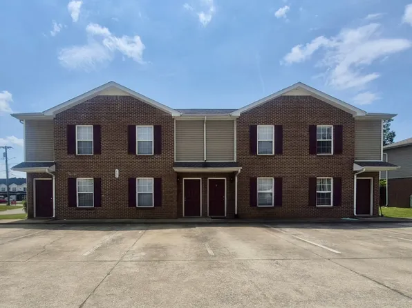 808 Oak Arbor Ct, Clarksville, TN 37040