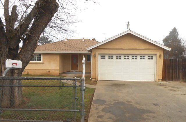 1st image of 2745 Northview Dr