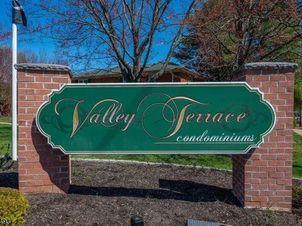 32 Knox Ter APT 2C, Wayne, NJ 07470