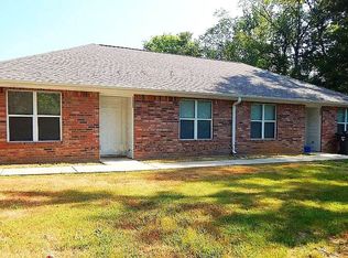 2215 N Palace Ave, Tyler, TX 75702