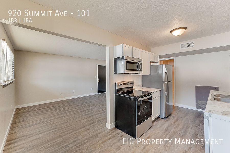 1st image of 920 Summit Ave #101