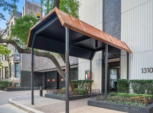 1310 N Ritchie Ct APT 11A, Chicago, IL