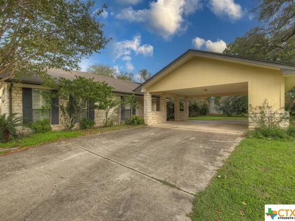 503 Hackberry St, Lockhart, TX 78644