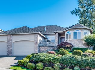 934 NW Grand Ridge Dr, Camas, WA 98607