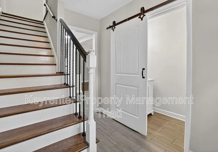 2317 Patriot Way #C — Photo 8