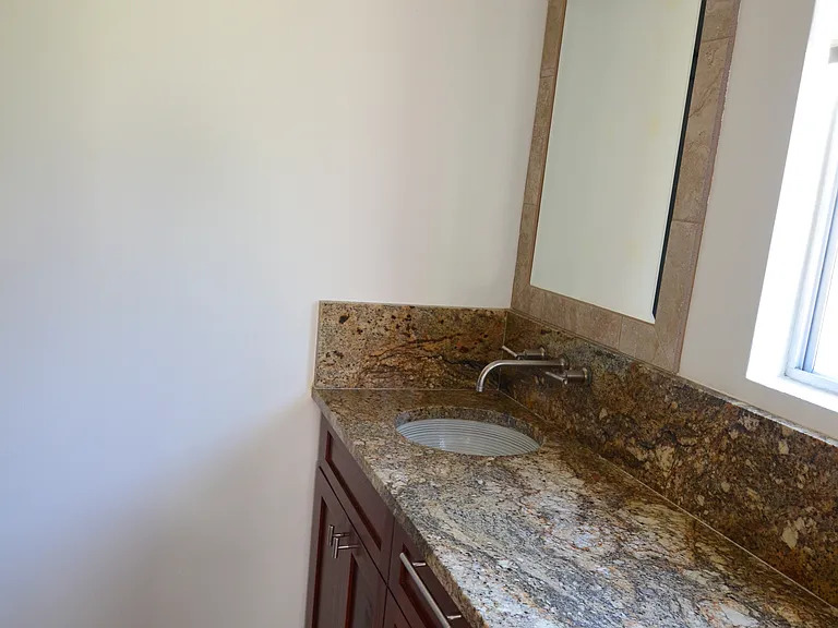 7033 Draper Ave — Photo 12