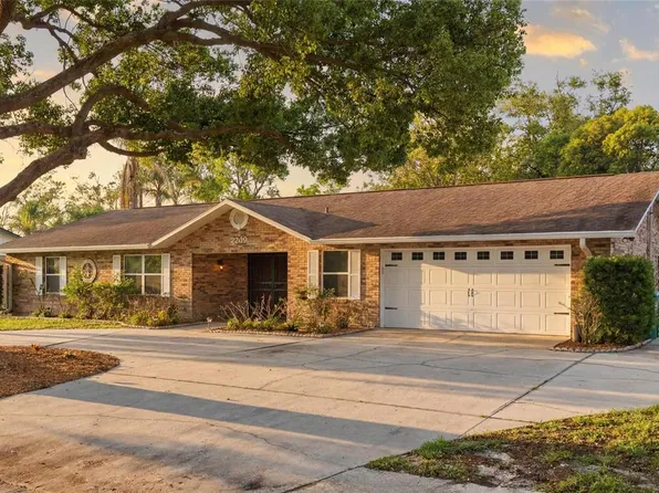 2249 E UNION CIRCLE, DELTONA, FL 32725