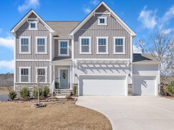 492 Arlie Ln, Lillington, NC 27546