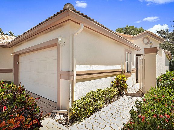 4th image of 5616 Swaying Palm Lane
