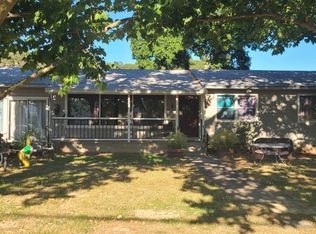 2925 Redemeyer Rd, Ukiah, CA 95482