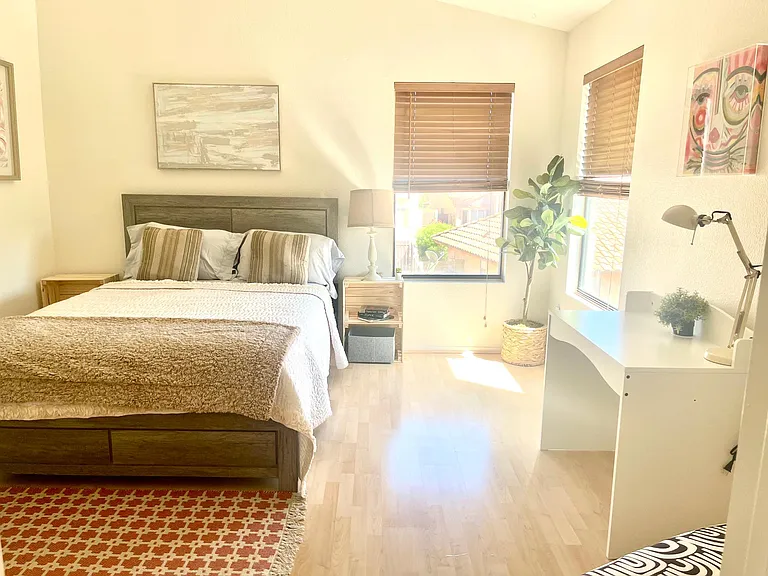 7383 W Utopia Rd — Photo 16