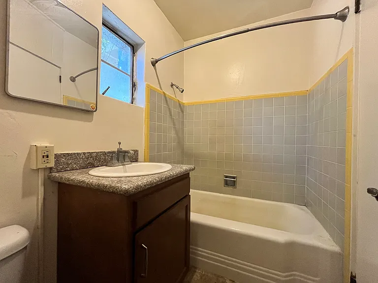 3124 E Pima St #D — Photo 7