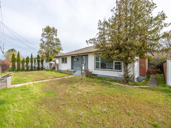 1348 Government St, Penticton, BC V2A 4V8