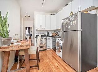 151 Dupont St APT 3R, Brooklyn, NY 11222