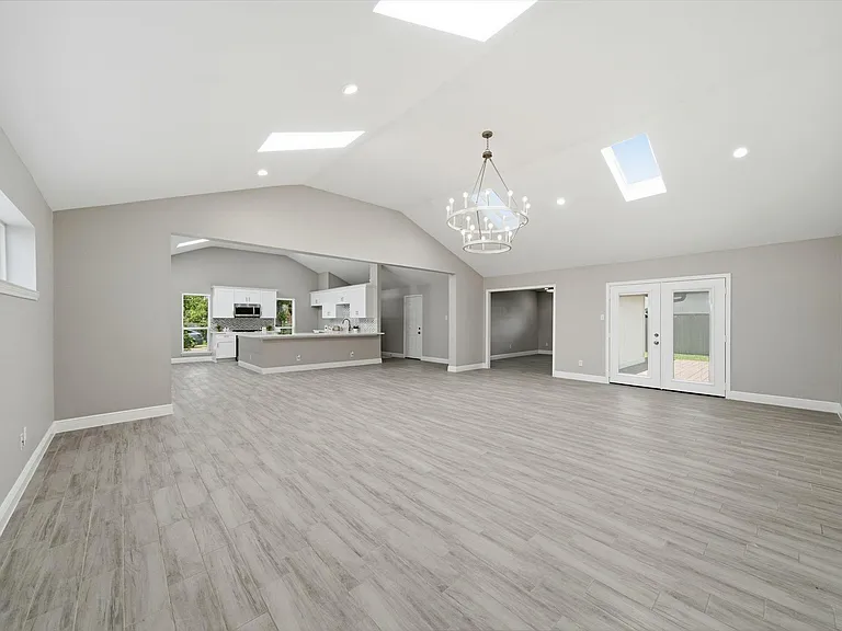2603 Baycrest Dr — Photo 13