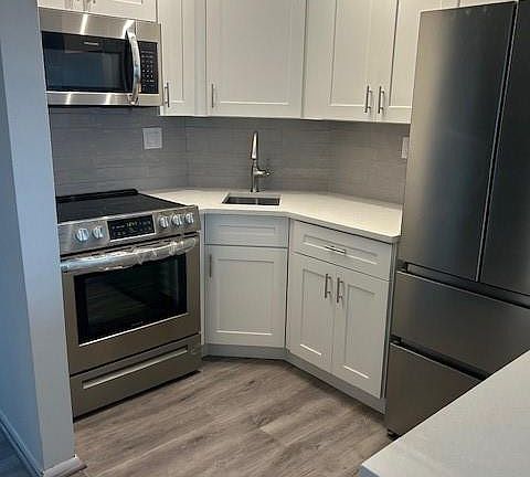 3rd image of 4050 N Ocean Drive #207