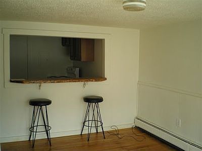 2nd image of 3 Elm Hill St