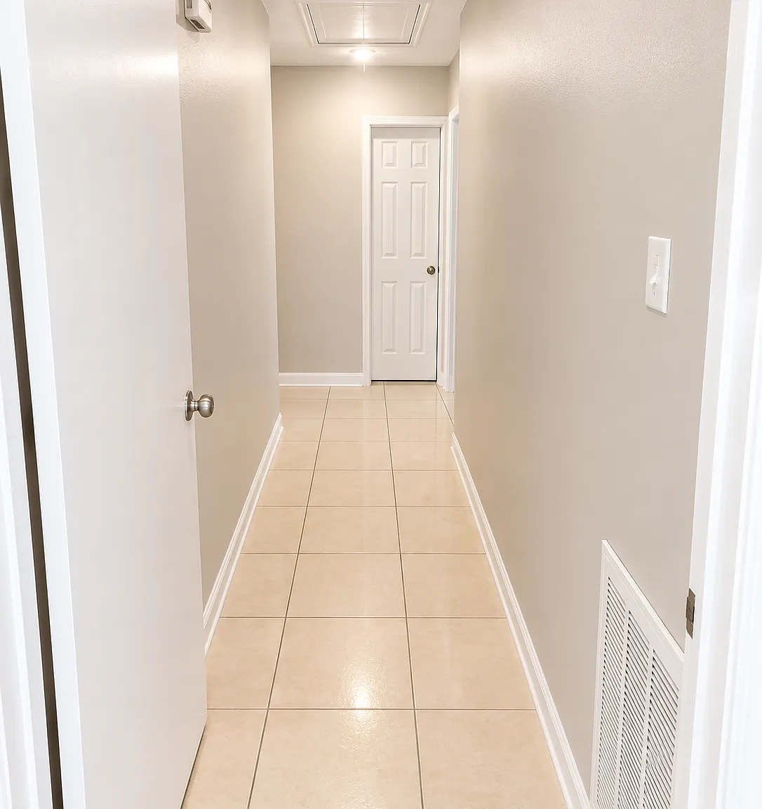 3 bed, 1946 sqft, $2,000 — Photo 3