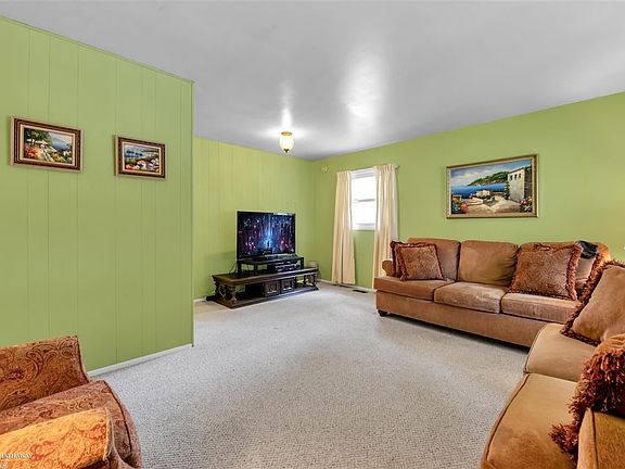5th image of 47630 Eldon Dr