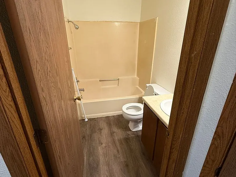 Rocco-620 Conklin Ave — Photo 11