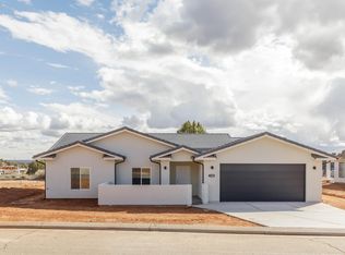 1324 E Manzanita Dr, Hurricane, UT 84737