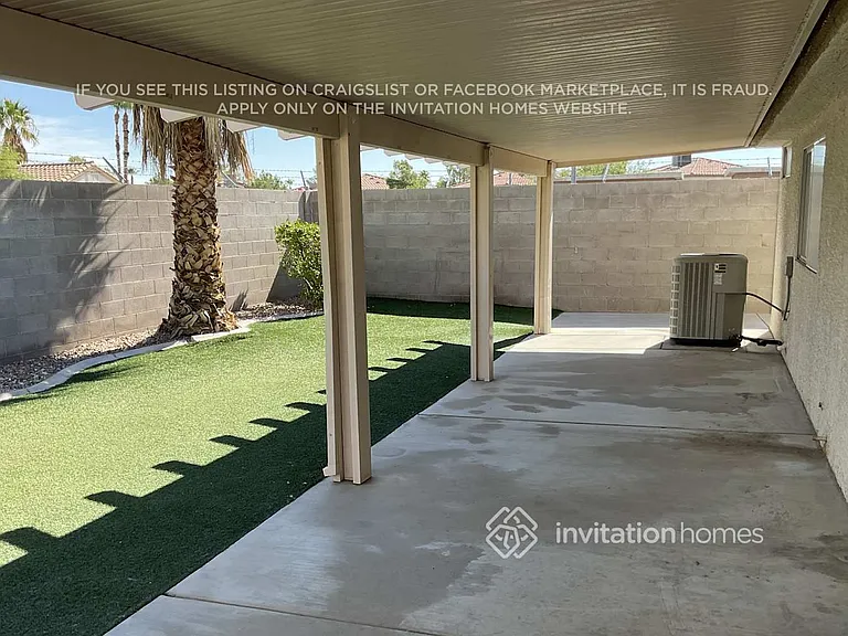 8904 Chenin Ave — Photo 14