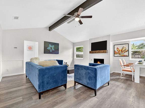 4th image of 6412 Embassy Dr