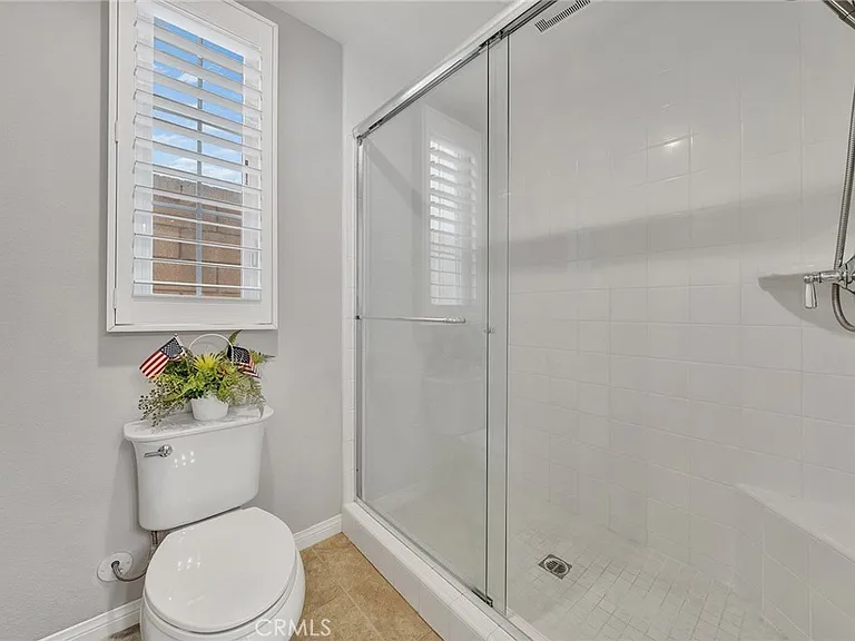 109 Crimson Oak — Photo 4