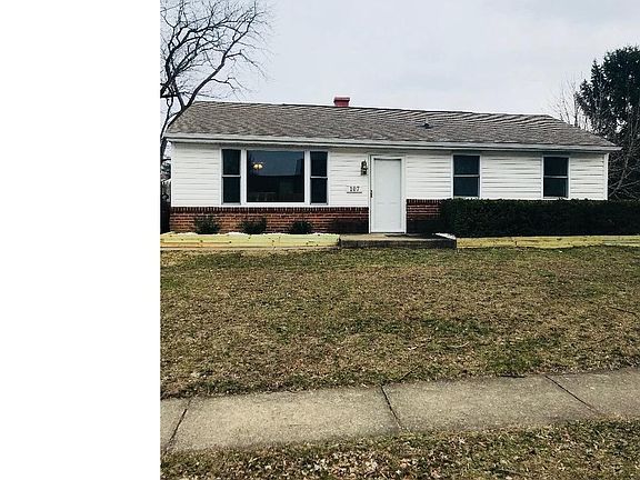 2nd image of 107 Rosewood Dr