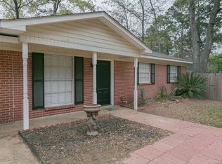 2806 Summer Grove Dr, Shreveport, LA 71118