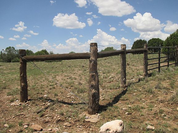 5th image of 7855 W Pasture Ln