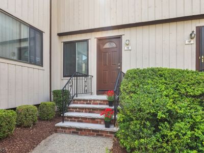 38 Park St #11E, Florham Park, NJ, 07932