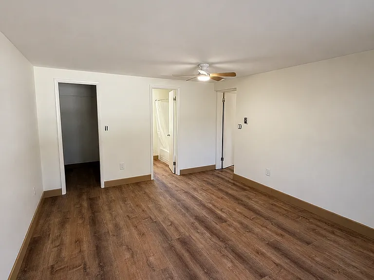 704 Mount Pl #1 — Photo 8